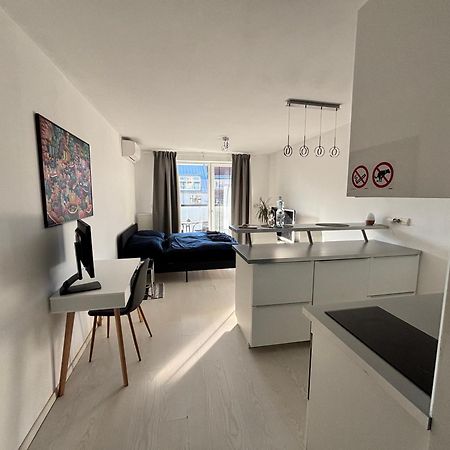 New Studio, Central Location! Bratislava Exterior photo
